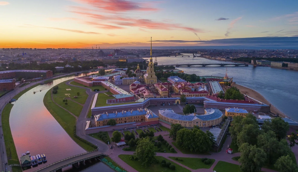 Петропавловская крепость Петропавловская крепость